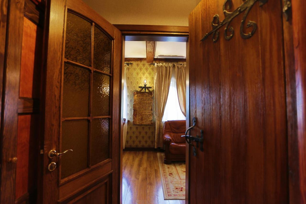 Hotel Fortetsya Hetmana Hatne Exteriér fotografie